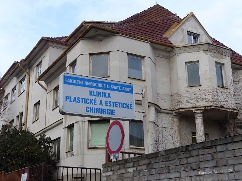 KLINIKA PLASTICKÉ A ESTETICKÉ CHIRURGIE