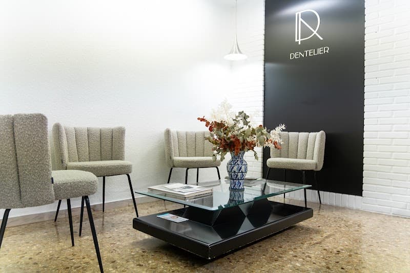 Dentelier - Clínica Dental Especializada en Odontología