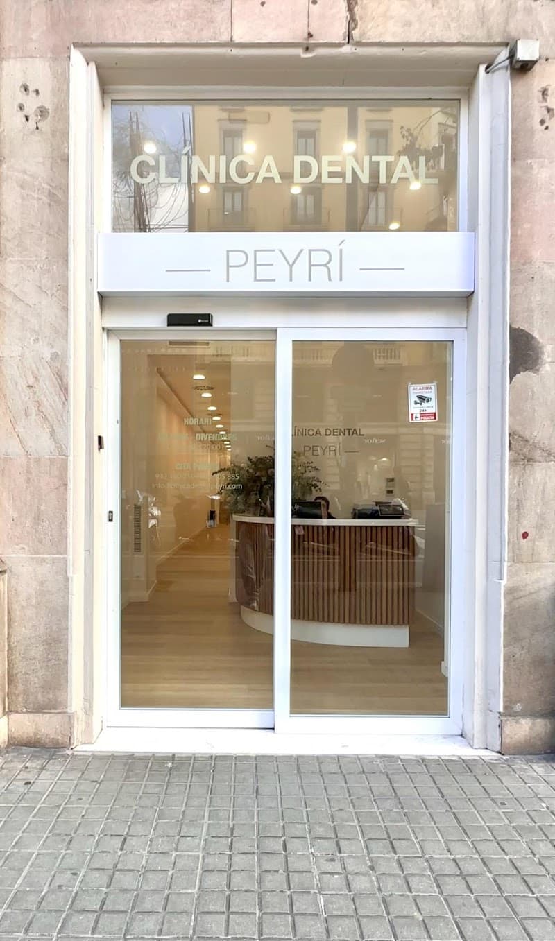 Clínica Dental Peyrí | Clínica Dental de Urgencias en Barcelona clinic photo