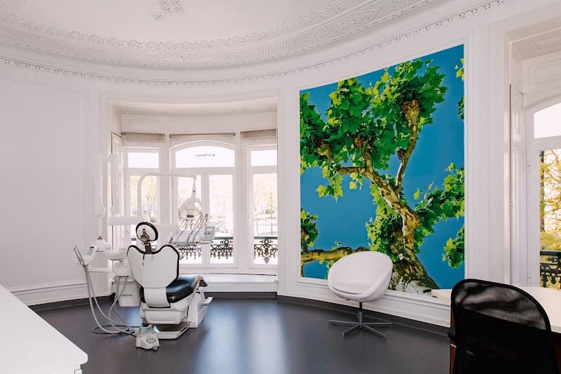 IAD Lisbon - International Advanced Dentistry