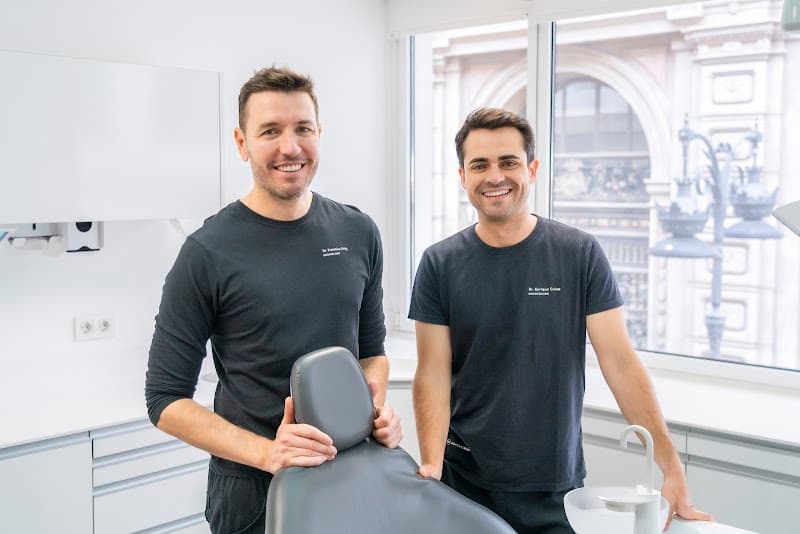 Clínica Dental Primitivo Roig Dentist in Valencia