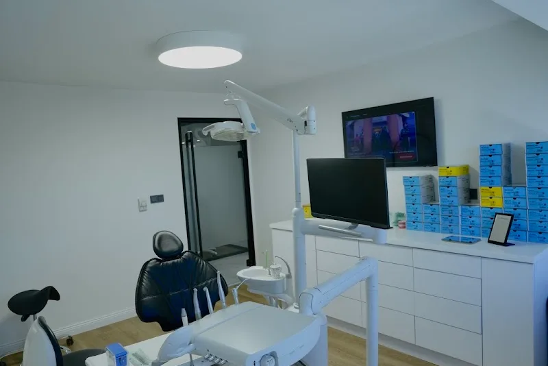Dental İmplant Clinic in İstanbul