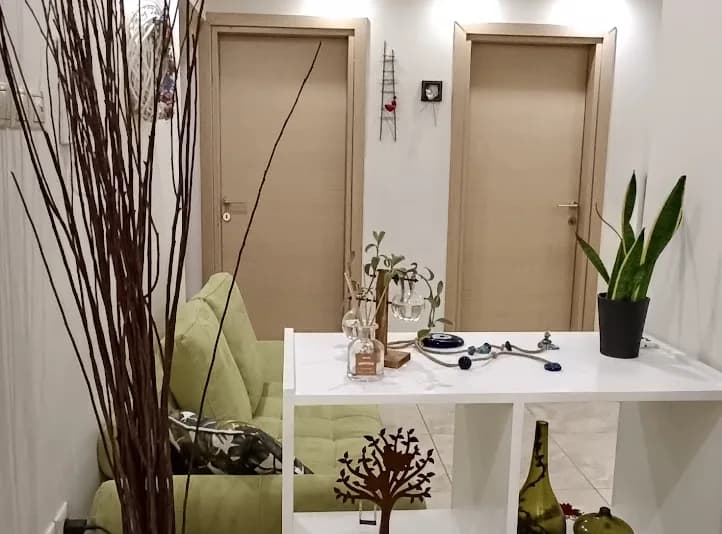 Dental Care Clinic Δημέλλη Βασιλική